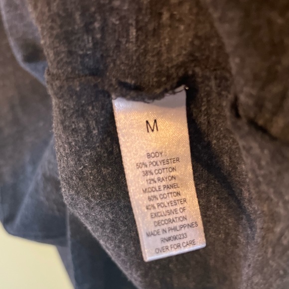 On The Byas Gray Pocket Tee Horizontal Front Floral Graphic Pattern T-Shirt. M - Picture 5 of 9